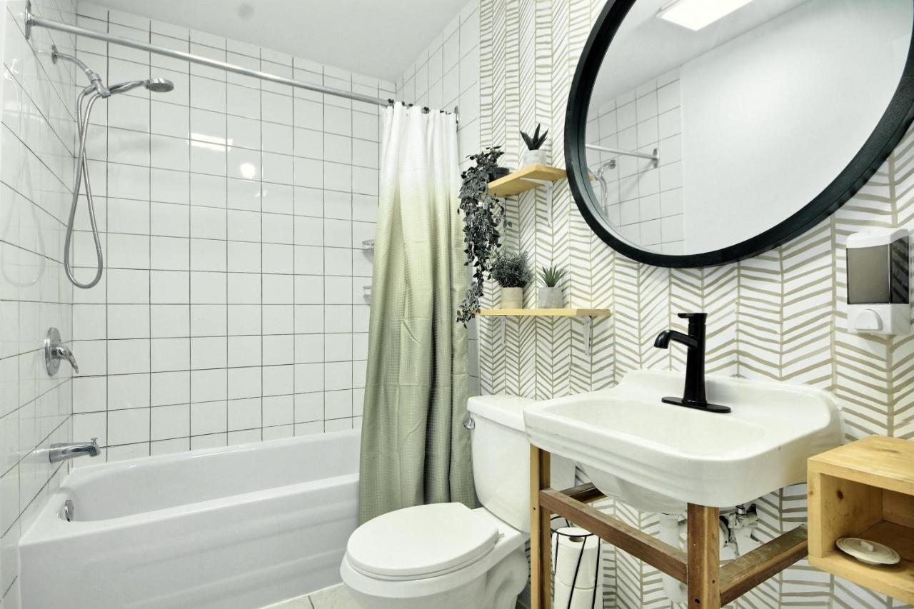 Lit King - 1Ch Bien Situe Pour Decouvrir Quebec Apartment Luaran gambar
